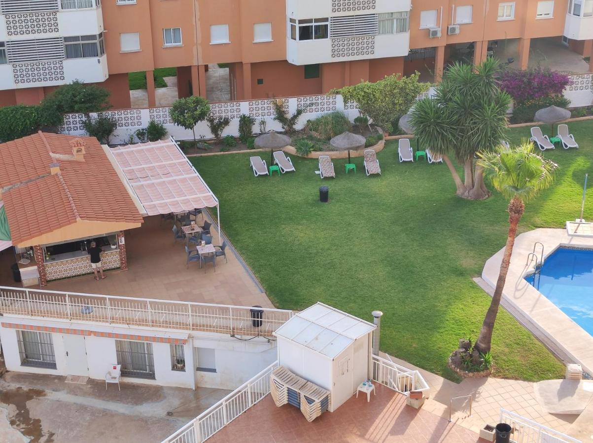 Saltillo Alto Gray Studio. Vistas Al Mar Y Piscina Torremolinos Exterior photo